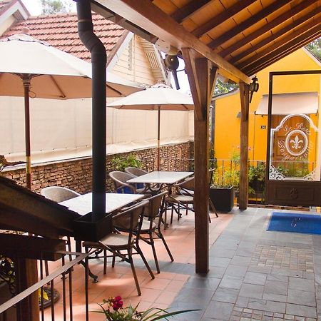 Hotel Bougainviller Kampala Bagian luar foto
